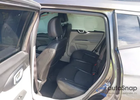 2023 Jeep Compass Latitude 4X4 z USA, uszkodzony, nr VIN 3C4NJDBN5PT524440